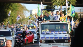 Candidato fez campanha no domingo