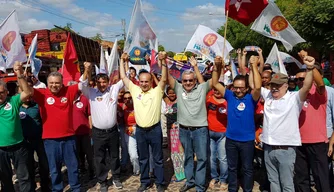 Caminhada pedido votos para Fernando Haddad em Parnaíba