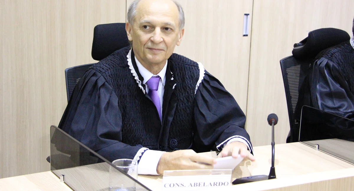 Novo Presidente do Tribunal de Contas do Estado, Abelardo Vilanova