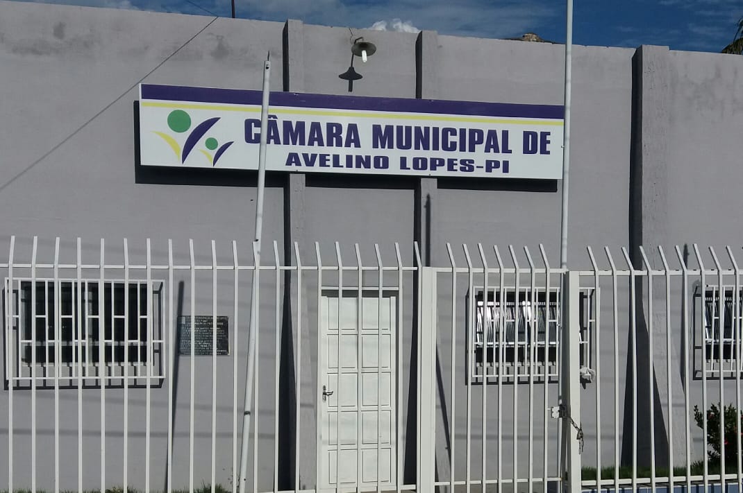 Câmara Municipal de Avelino Lopes