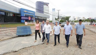 Obra foi visitada pelo prefeito Firmino Filho.