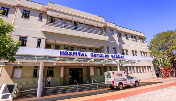 Veículo adaptado beneficia pacientes de hemodiálise do HGV