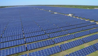 A empresa promete instalar o maior parque de energia solar