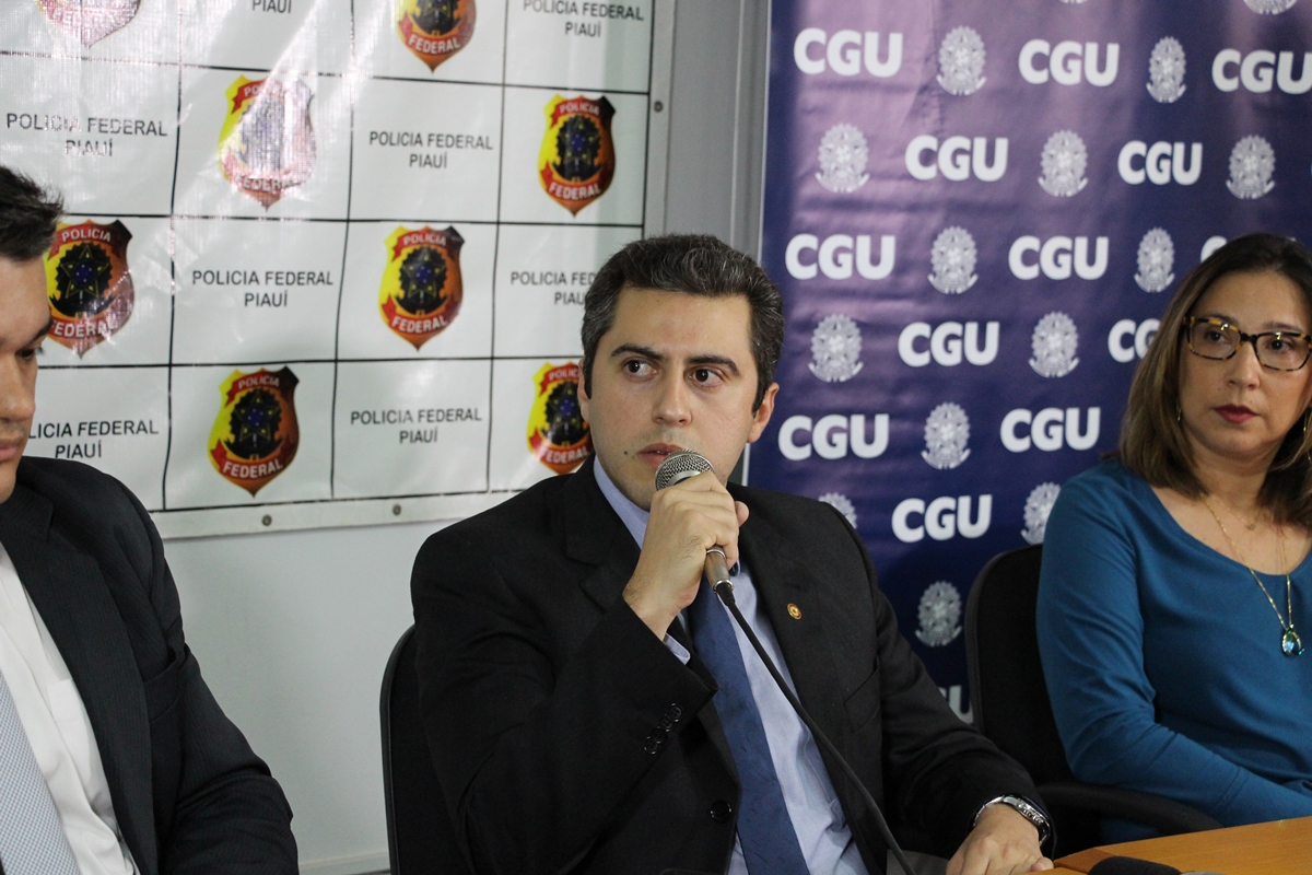 Delegado Reinaldo Camelo, responsável pelas investigações.