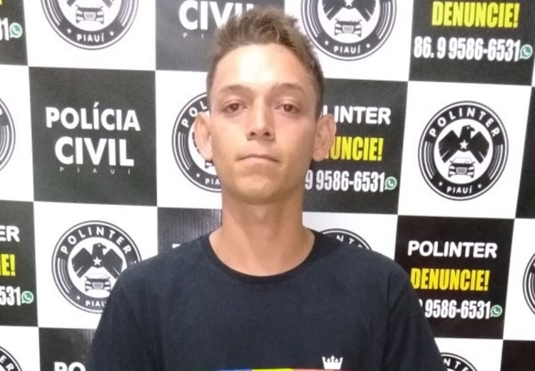 Danton Klisman Soares de Oliveira.