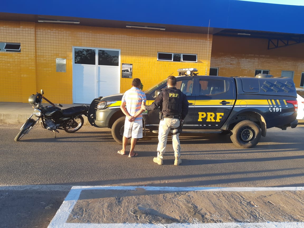 Motocicleta furtada em 2013 é recuperada pela PRF