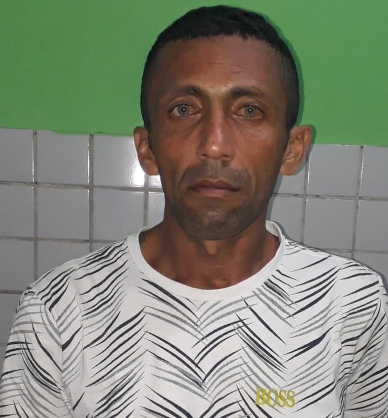 Francisco Edson da Silva, vulgo Olho de Gato, foi preso pela PM na Vila Meio Norte.
