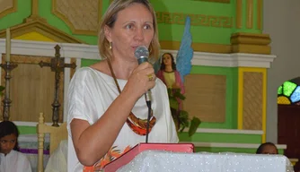 Ex-prefeita Ema Flora.