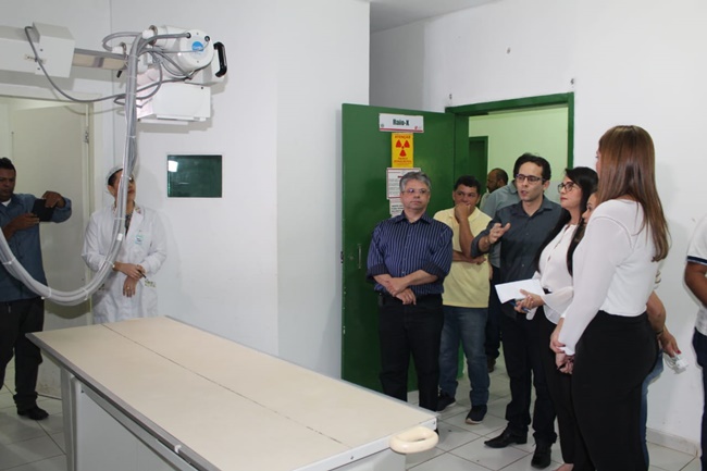Comissão de Saúde visita hospital regional da cidade de Bom Jesus.