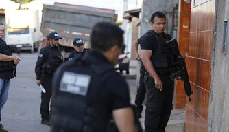 Polícia deflagra operação e cumpre mandados de prisão no Piauí.