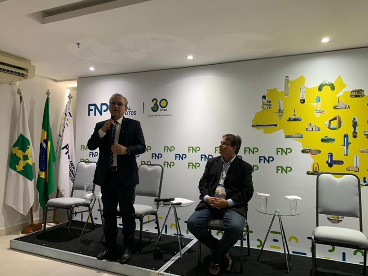 Firmino Filho cumpriu agenda em Brasília
