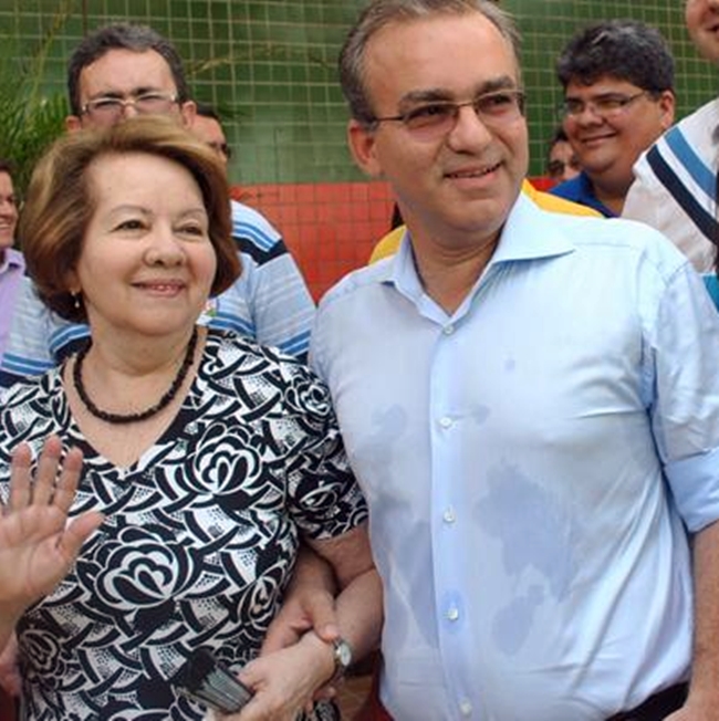 Firmino Filho e a mãe.