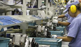 Produção industrial brasileira cresce 0,8%