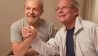 Lula e Dirceu.