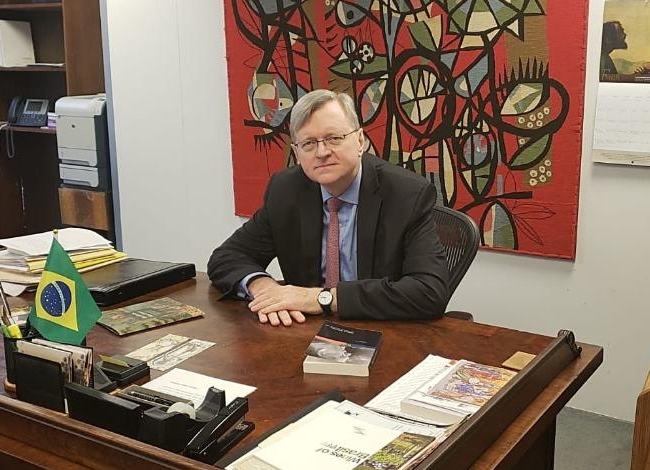 Embaixador Nestor Foster foi a indicação de Bolsonaro para a embaixada do Brasil nos EUA.