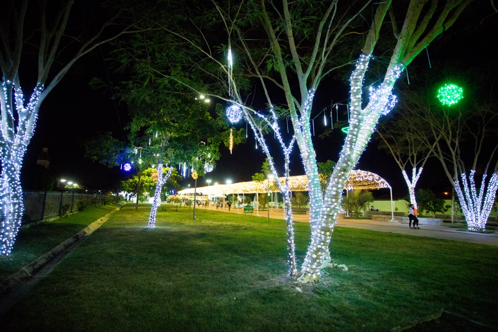 Decoração natalina no Parque da Cidadania