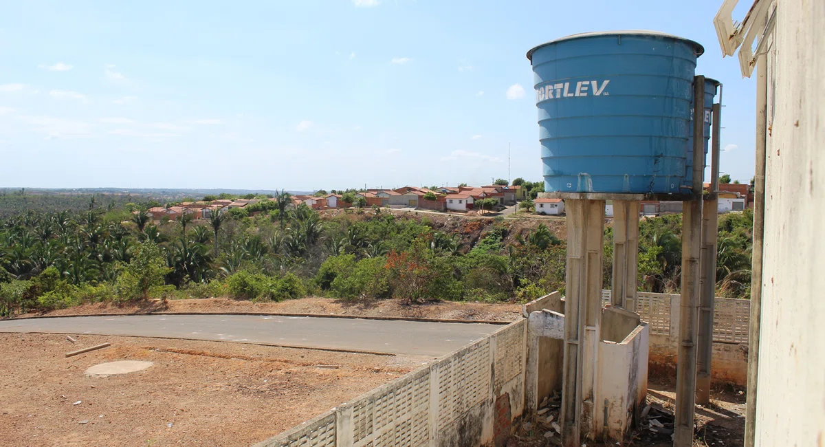 Prédio do Centro Cultural Raimundo Pereira, no Residencial Jacinta Andrade.