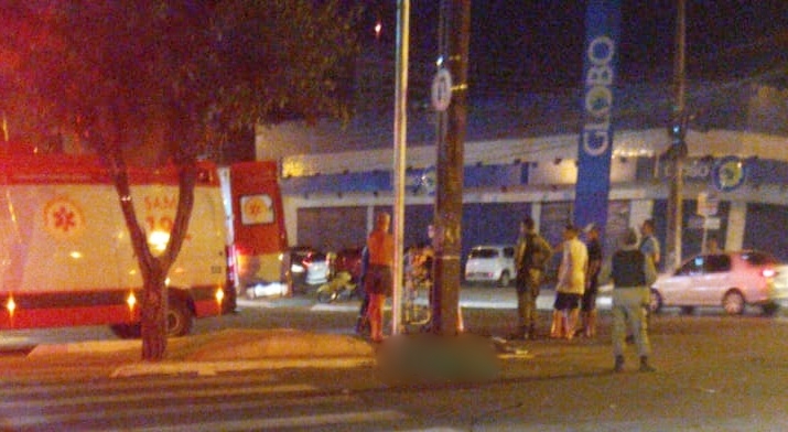 O acidente aconteceu no cruzamento das avenidas Presidente Kennedy e Dom Severino.