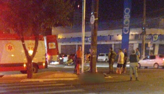 O acidente aconteceu no cruzamento das avenidas Presidente Kennedy e Dom Severino.