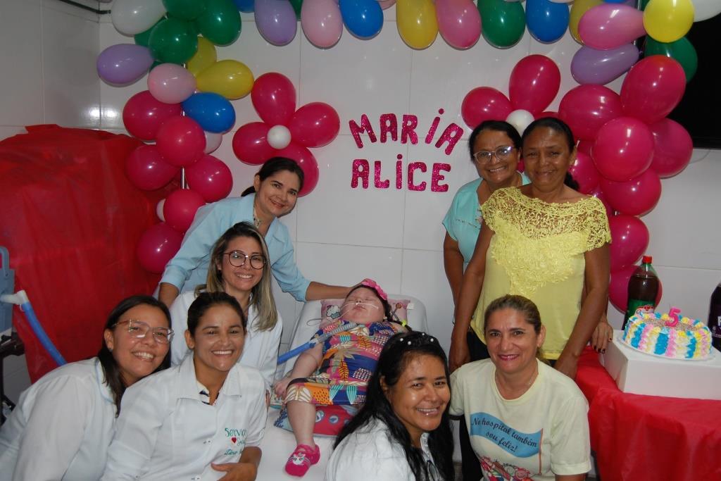 Festa no HUT