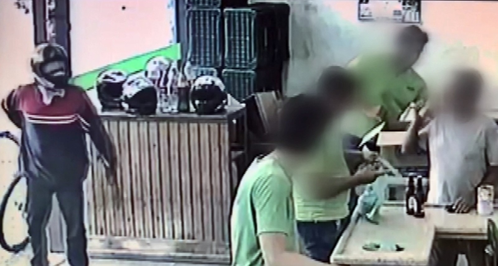 Homem tentou assaltar o local, mas foi ignorado