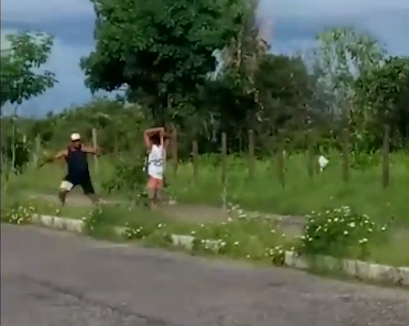 Homem é agredido com golpes de foice na cabeça no Parque Brasil I