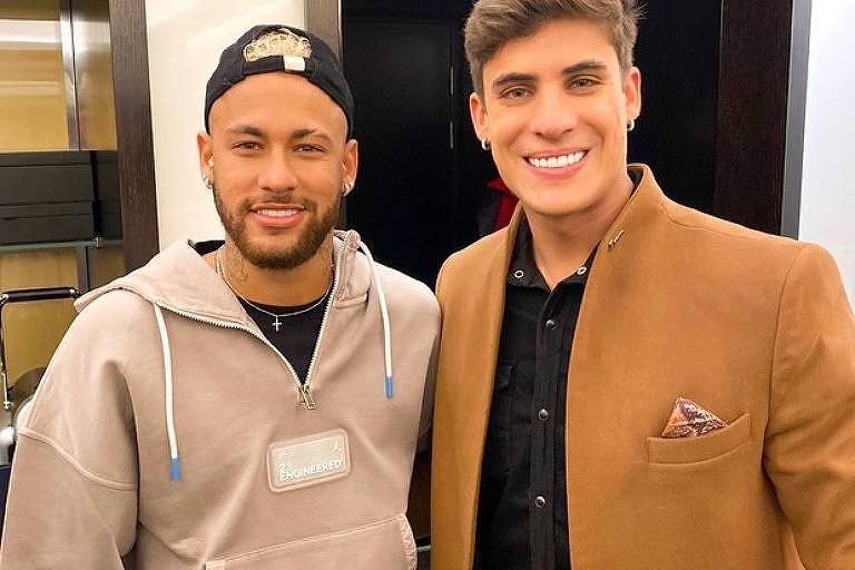 Jogador Neymar e o modelo Tiago Ramos
