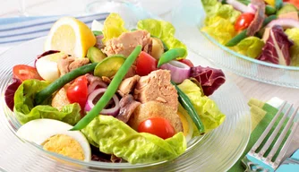 Nutricionista alerta para os excessos com a alimentação no isolamento