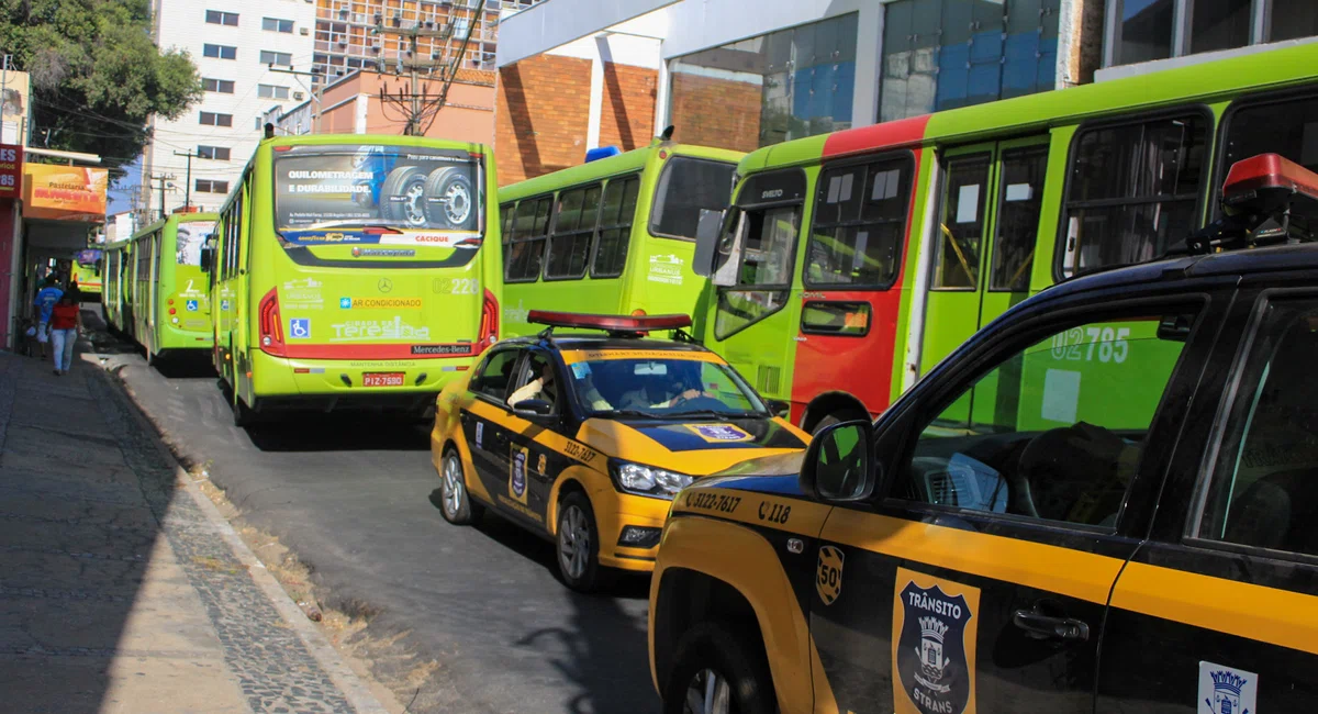 Paralisação dos ônibus