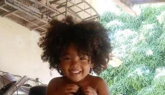 Menina de 2 anos morre após ser atingida por disparo de arma de fogo