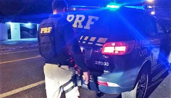 PRF-PI prende três pessoas por dirigirem embriagadas no fim de semana