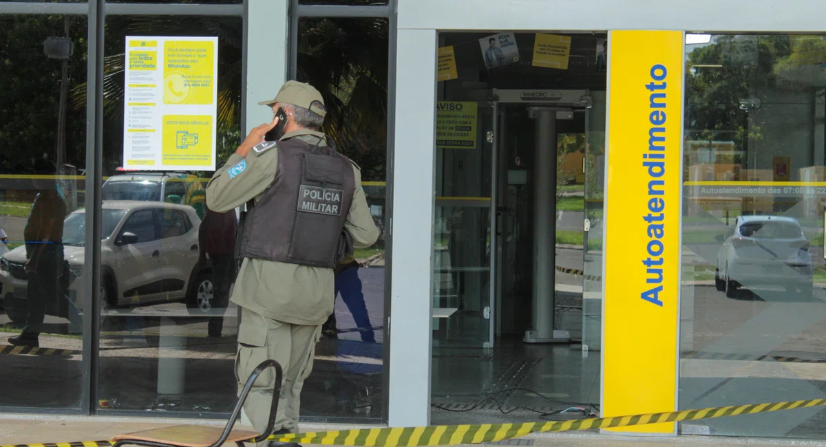 Criminosos tentam invadir agência do Banco do Brasil da UFPI