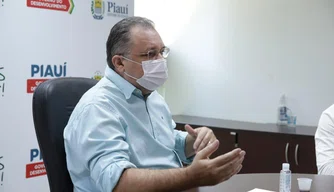 Secretário de saúde, Florentino Neto