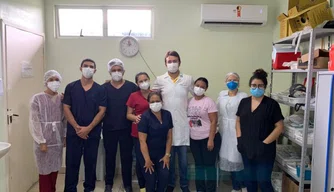 Equipe do Hospital Regional Justino Luz, em Picos.