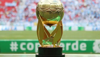 Taça da Copa Verde.