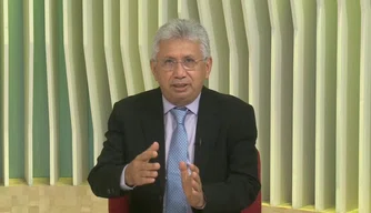 Jornalista Elivaldo Barbosa