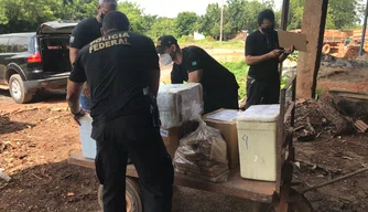 Polícia Federal incinera carga de drogas