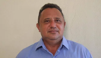 Professor Miguel Rodrigues, prefeito de Itainópolis.