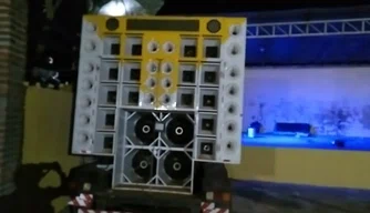 Som apreendido em festa clandestina na zona Sudeste.