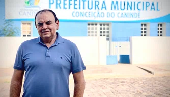 Mirim (PSD), prefeito de Conceição do Canindé.