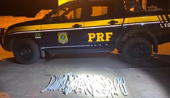 Artefatos explosivos apreendidos pela PRF em Valença do Piauí.