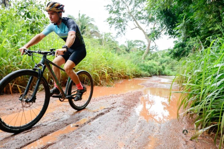 Provas de moto e bike no Enduro do Jenipapo