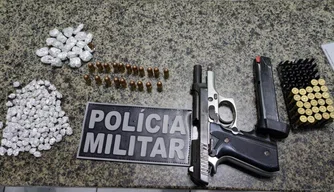 Polícia apreende armas e drogas em Cajueiro da Praia