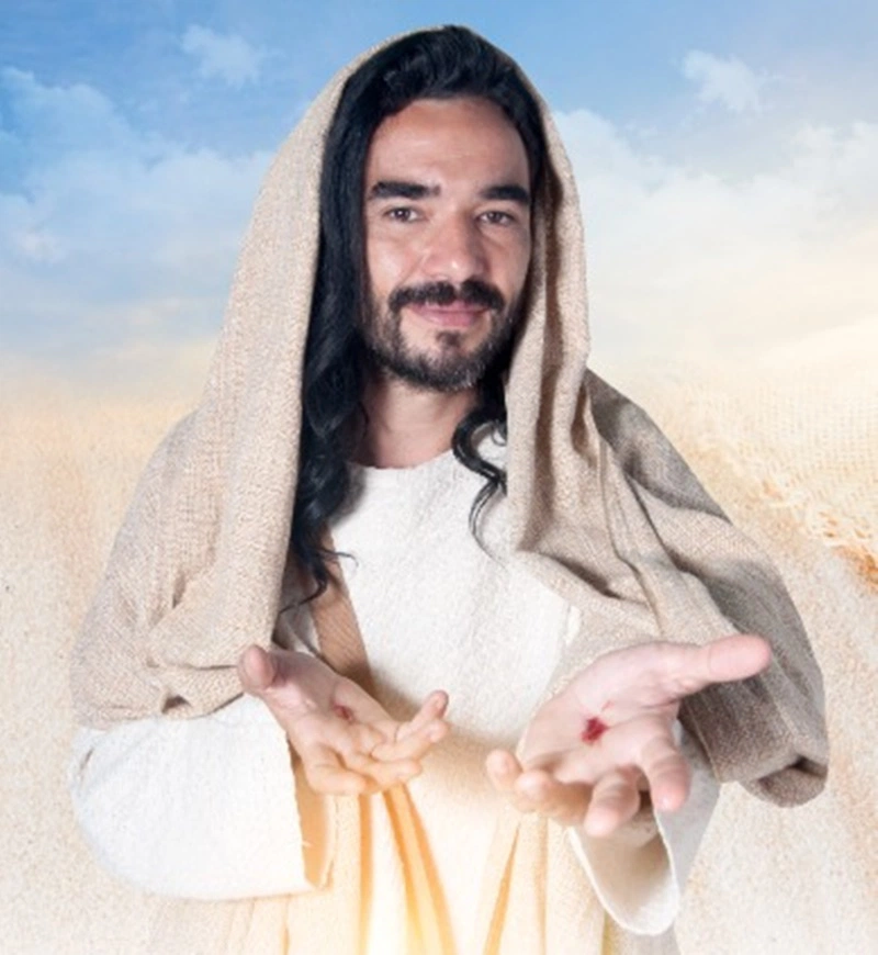 Ator Caio Blat interpretará Jesus no espetáculo Paixão de Cristo no Piauí.