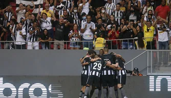 Botafogo vence Ceilândia em partida pela Copa do Brasil