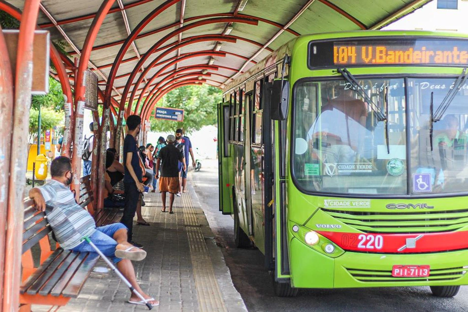 Circulação dos ônibus em Teresina