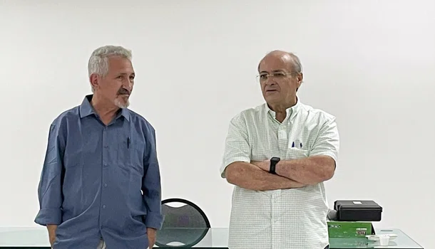 Mário Rogério e Sílvio Mendes.