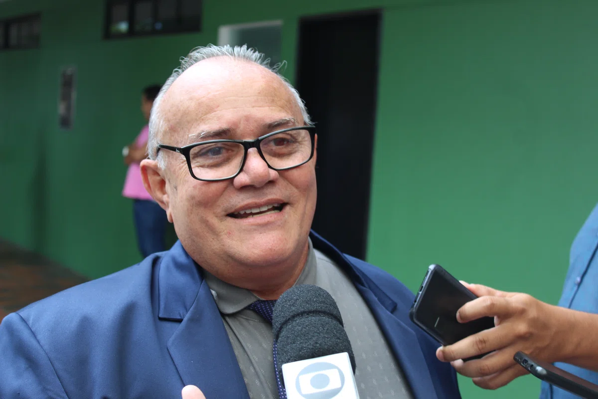 Jeová é um político em que o povo se espelha, diz Antônio José Lira -  Viagora