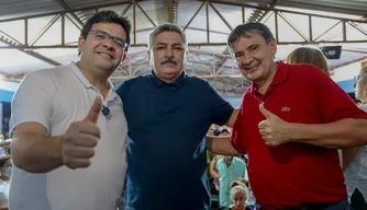 Rafael Fonteles e Wellington Dias recebem apoio do prefeito Zé Wlisses da cidade de Simões