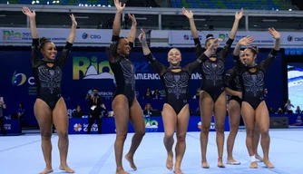 Equipe brasileira de ginastas.